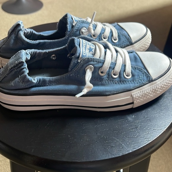 Converse All ⭐️ Star size 6. Used but really good condition.Blue color. - Picture 8 of 11